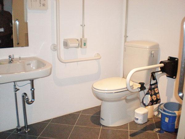 身障者用トイレの写真